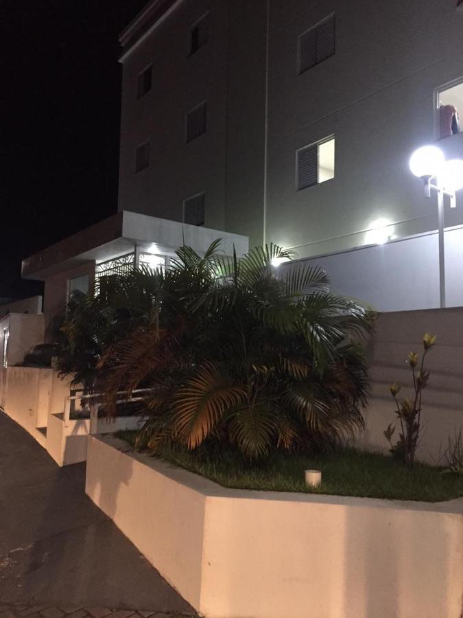 Novissimo Apto No Centro De Águas de São Pedro מראה חיצוני תמונה